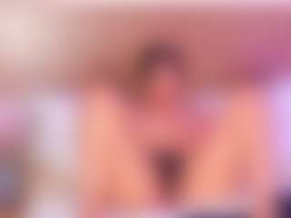sellenaross's Live Sex Cam Show