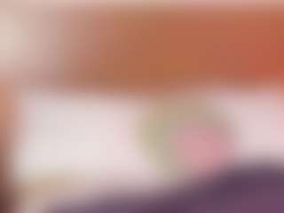 Live cam show with sellenaross - Moaning on crypto-cams