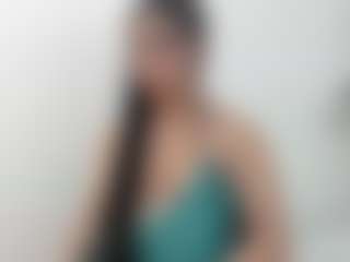 bella_adamss_'s Live Sex Cam Show