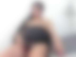 bella_adamss_'s Live Sex Cam Show