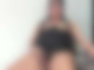 bella_adamss_'s Live Sex Cam Show