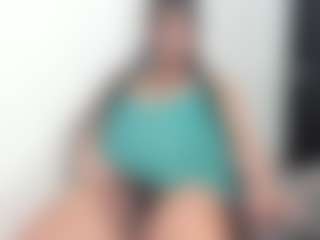 Live cam show with bella_adamss_ - Roleplay on Camsoda