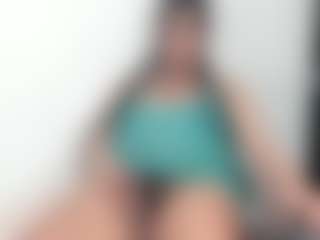 bella_adamss_'s Live Sex Cam Show