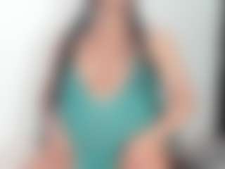 Live cam show with bella_adamss_ - Black Hair on sexylive.show