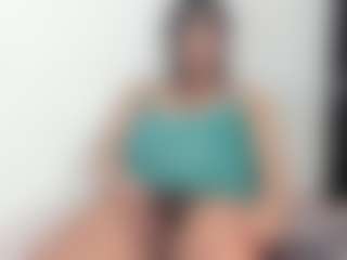 Live cam show with bella_adamss_ - Roleplay on Camsoda