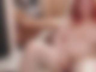 CrazyMomy's Live Sex Cam Show
