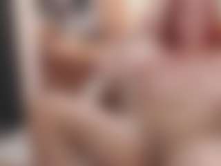 Live cam show with CrazyMomy - Granny on Free Soda