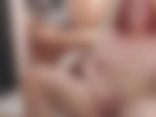 Live cam show with CrazyMomy - Granny on CamSodaAdn