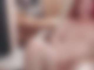 Live cam show with CrazyMomy - Granny on boobsie.com