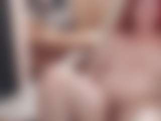 CrazyMomy's Live Sex Cam Show