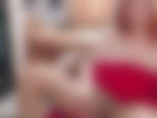 CrazyMomy MILF webcam performer live streaming