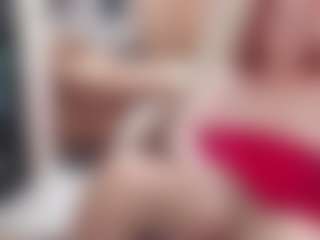 CrazyMomy's Live Sex Cam Show