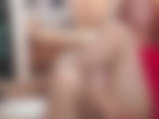 CrazyMomy's Live Sex Cam Show