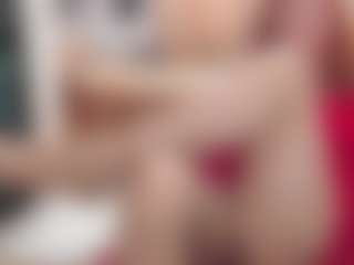 CrazyMomy's Live Sex Cam Show