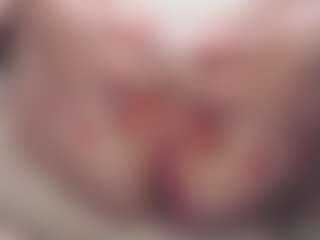 CrazyMomy's Live Sex Cam Show