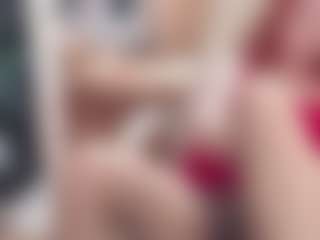 Live cam show with CrazyMomy - Red Hair Granny on dropp.cam