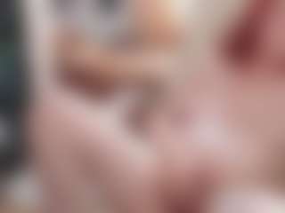 Live cam show with CrazyMomy - Granny Big Tits on nudelive.tv