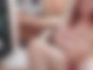 Live cam show with CrazyMomy - Hairy Pussy MILF on TastyBlacksLive