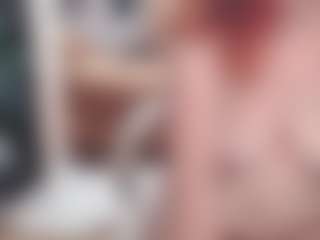 CrazyMomy MILF webcam performer live streaming