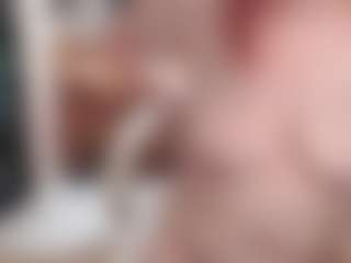 Live cam show with CrazyMomy - Solo on anonymated.com