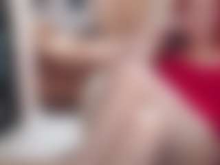 CrazyMomy's Live Sex Cam Show