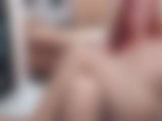 Live cam show with CrazyMomy - Interactivetoy Granny on luckytryst.com