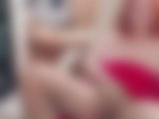 CrazyMomy's Live Sex Cam Show