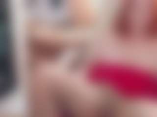 Live cam show with CrazyMomy - Mature on CamwithHer