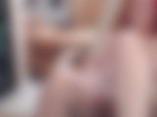 Live cam show with CrazyMomy - Skinny MILF on SpankPalCams