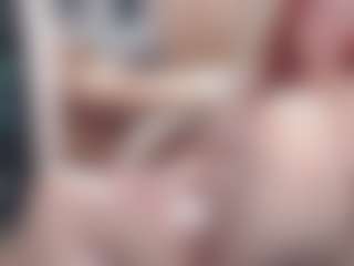 CrazyMomy's Live Sex Cam Show