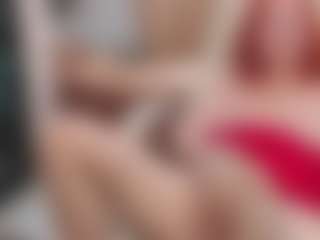 CrazyMomy's Live Sex Cam Show
