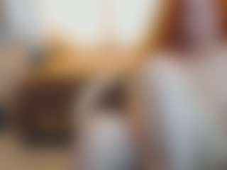 Live cam show with CrazyMomy - Skinny MILF on alttransgirls
