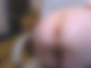 Live cam show with CrazyMomy - Living Room on Dolls Live