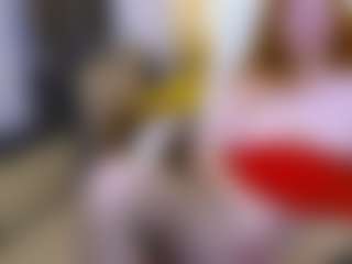 CrazyMomy's Live Sex Cam Show