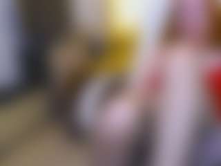 Live cam show with CrazyMomy - Grey Eyes on https://playwithruby.com