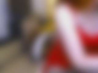 Live cam show with CrazyMomy - Grey Eyes on madthumbs