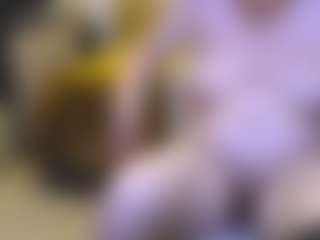 CrazyMomy's Live Sex Cam Show