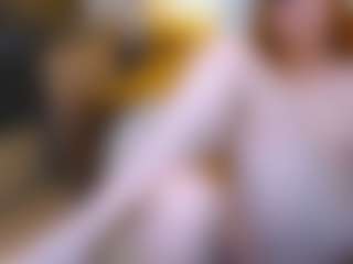 Live cam show with CrazyMomy - Granny Lovense on liverealitysex.com