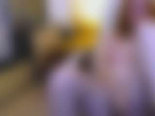 CrazyMomy's Live Sex Cam Show
