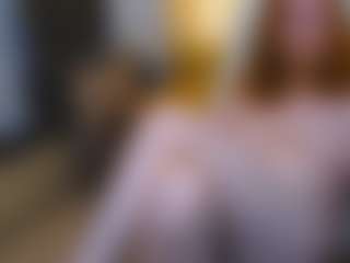 CrazyMomy's Live Sex Cam Show