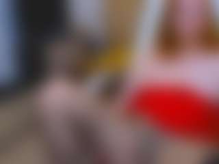 CrazyMomy MILF webcam performer live streaming