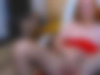 Live cam show with CrazyMomy - Mature on Camsoda