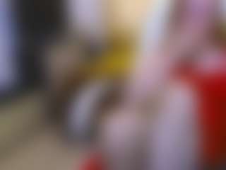 Live cam show with CrazyMomy - Mature on TeamSkeetLive