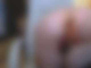 Live cam show with CrazyMomy - Red Hair Granny on Stripli.com