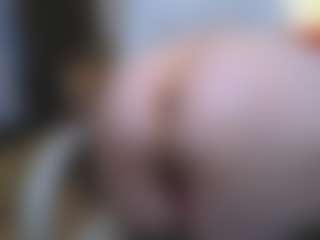 Live cam show with CrazyMomy - Mature on CamClone