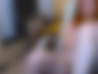 CrazyMomy MILF webcam performer live streaming
