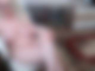 Live cam show with EllyBoobs - Blonde Hair on Fling VIP Chat