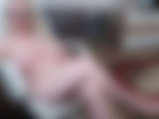 Live cam show with EllyBoobs - Blonde Hair on anonymated.com