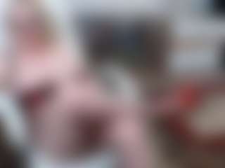 Live cam show with EllyBoobs - Blonde Hair on Stripli.com