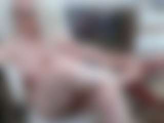 EllyBoobs's Live Sex Cam Show